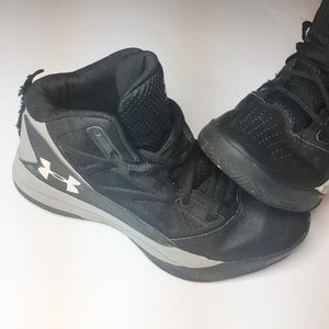 Under Armour kids sneakers 👟 7